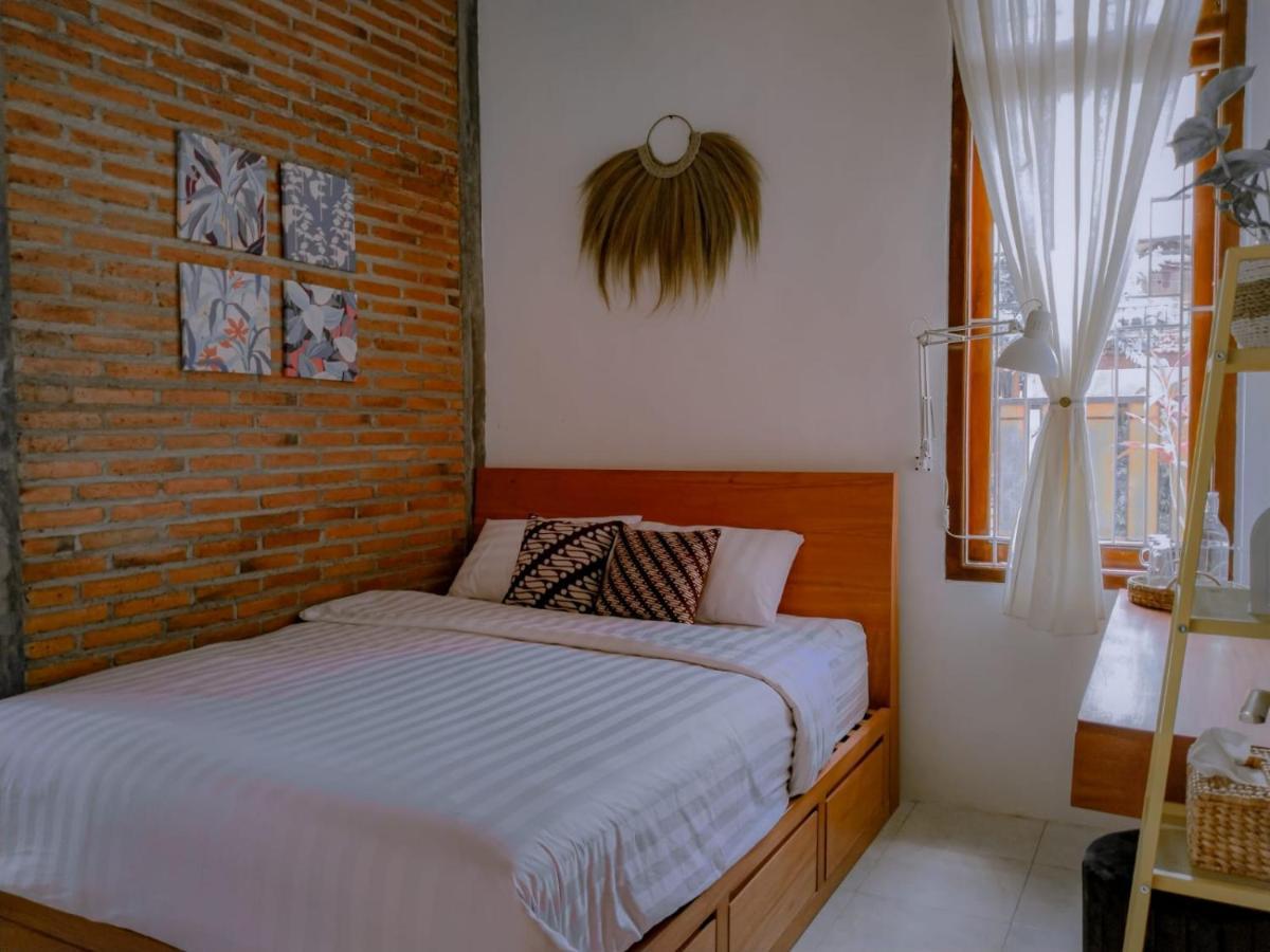 Inn House Homestay Dadapan Eksteriør bilde