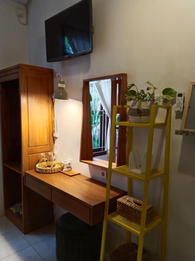 Inn House Homestay Dadapan Eksteriør bilde