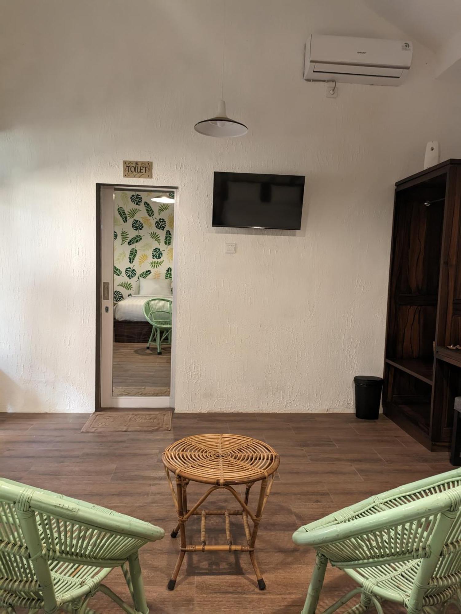Inn House Homestay Dadapan Eksteriør bilde